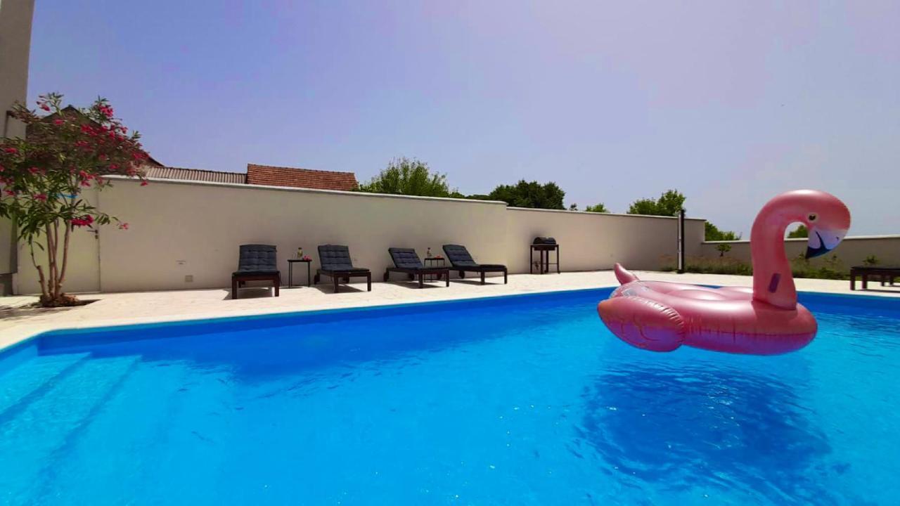 Boutique House Ika With Private Swimming Pool Vila *
